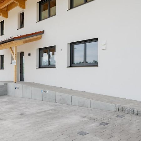 Fenjoy: Ferienapartment In Neubau / Balkon / Bbq 基姆湖畔贝尔瑙 外观 照片
