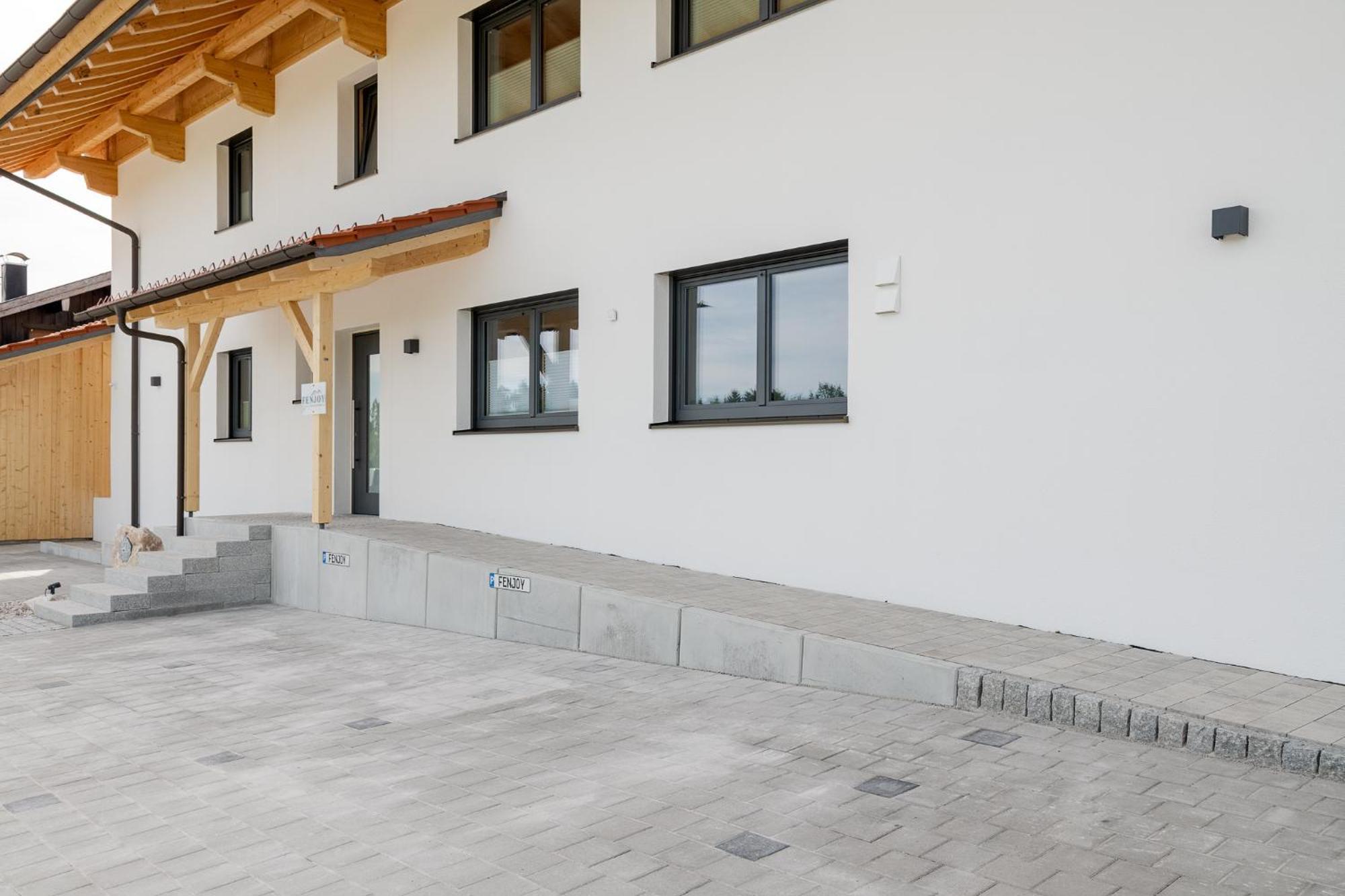 Fenjoy: Ferienapartment In Neubau / Balkon / Bbq 基姆湖畔贝尔瑙 外观 照片