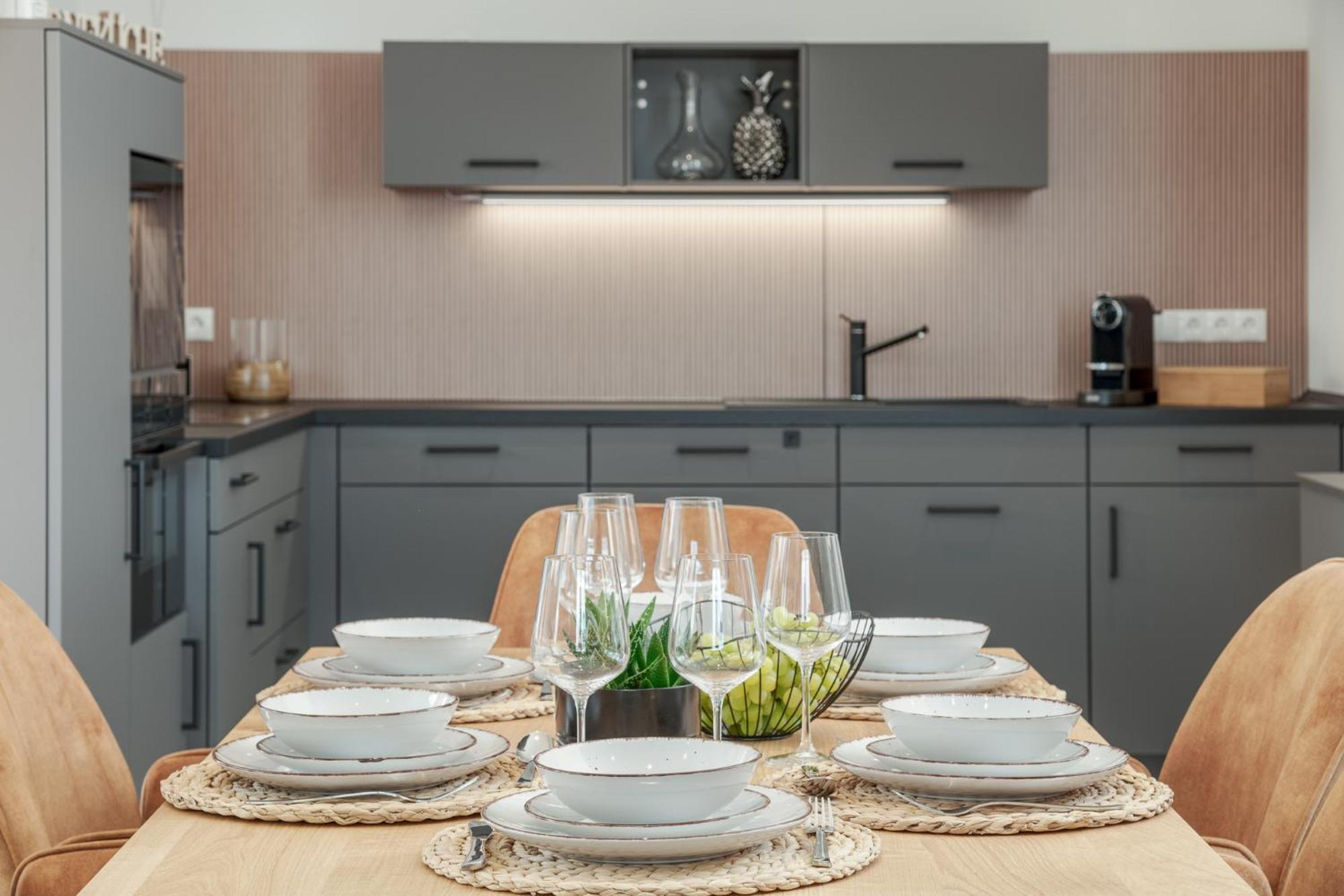 Fenjoy: Ferienapartment In Neubau / Balkon / Bbq 基姆湖畔贝尔瑙 外观 照片